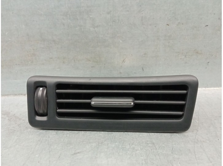 Recambio de aireador para mercedes-benz clase e (w212) e 350 bluetec referencia OEM IAM A2128301254 A2128301254 