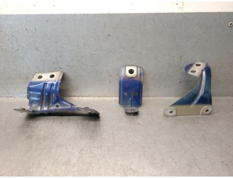 Recambio de refuerzo lateral para seat arona (kj7, kjp) 1.0 tgi referencia OEM IAM 6F9821328A 6F9821328A 