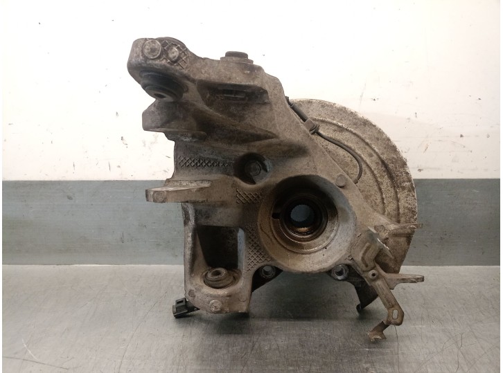 Recambio de mangueta trasera derecha para jaguar f-pace (x761) 2.0 td4 referencia OEM IAM HK835A970AE T4A1017 