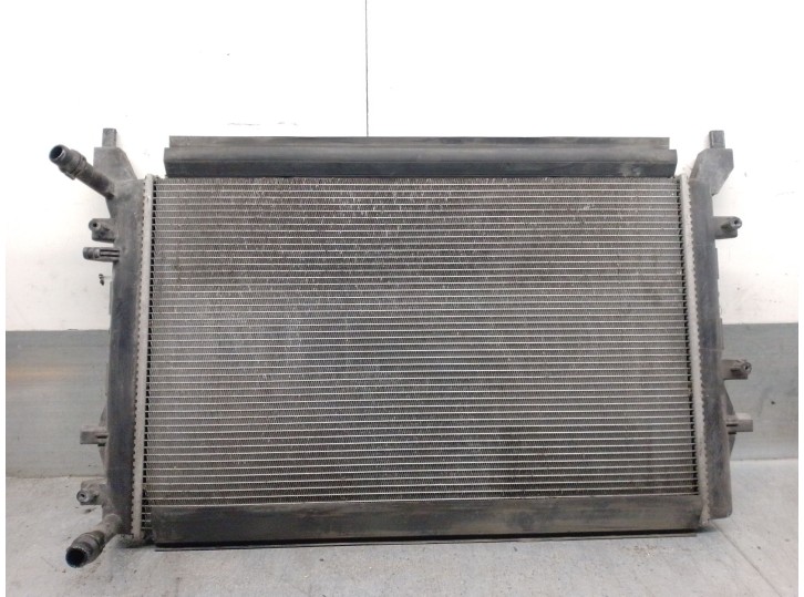 Recambio de radiador agua para volkswagen jetta iii (1k2) 1.4 tsi referencia OEM IAM 1K0121251BN 1K0121251BN VALEO
