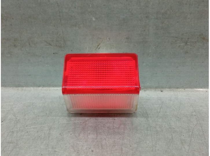 Recambio de luz interior para mercedes-benz clase e (w212) e 350 bluetec referencia OEM IAM A2218202101 A2218202101 