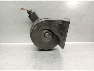 Recambio de claxon para volkswagen passat variant (3g5) 2.0 tdi referencia OEM IAM 5Q0951221 5Q0951221