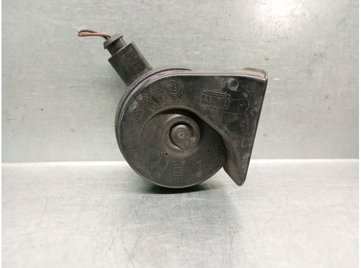 Recambio de claxon para volkswagen passat variant (3g5) 2.0 tdi referencia OEM IAM 5Q0951221  5Q0951221