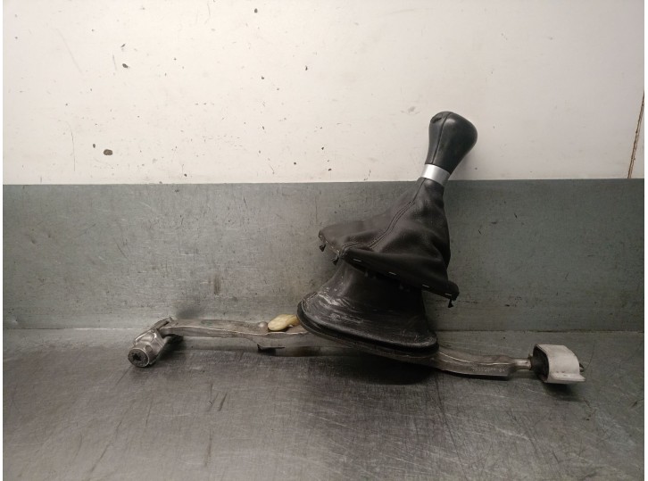 Recambio de palanca cambio para bmw 1 (f20) 118 d referencia OEM IAM 25118613701 25118613701 