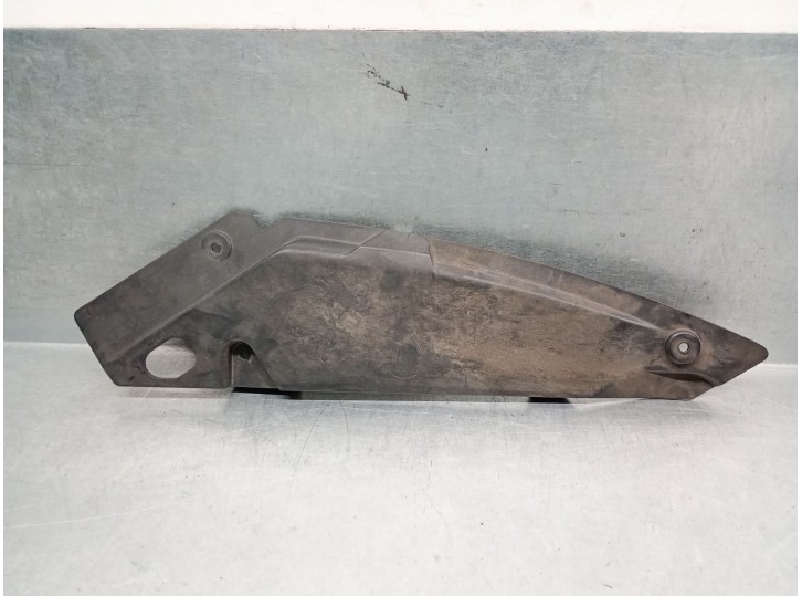 Recambio de moldura para volkswagen passat variant (3g5) 2.0 tdi referencia OEM IAM 3G0998119A  3G0998119A