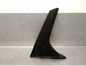 Recambio de molduras traseras para nissan micra v (k14) 0.9 ig-t referencia OEM IAM 960325FA0A 960325FA0A 