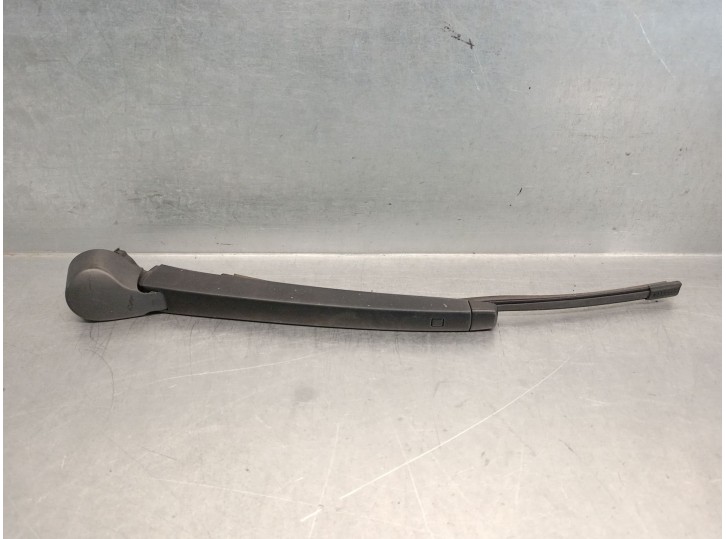 Recambio de brazo limpia trasero para volkswagen passat variant (3g5) 2.0 tdi referencia OEM IAM 3G9955707  3G9955707