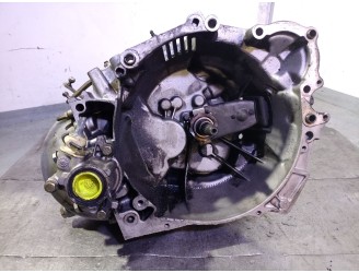 Recambio de caja cambios para peugeot 205 berlina 1.8 diesel referencia OEM IAM 161A  