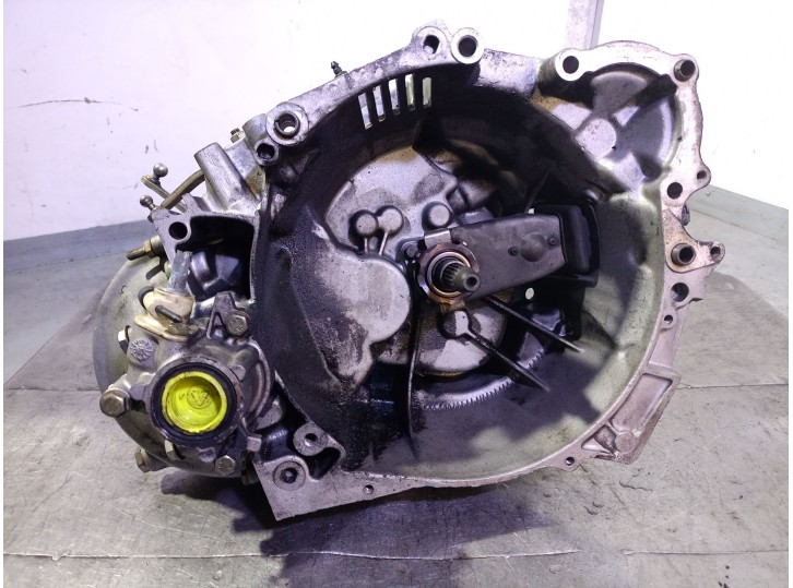 Recambio de caja cambios para peugeot 205 berlina 1.8 diesel referencia OEM IAM 161A  