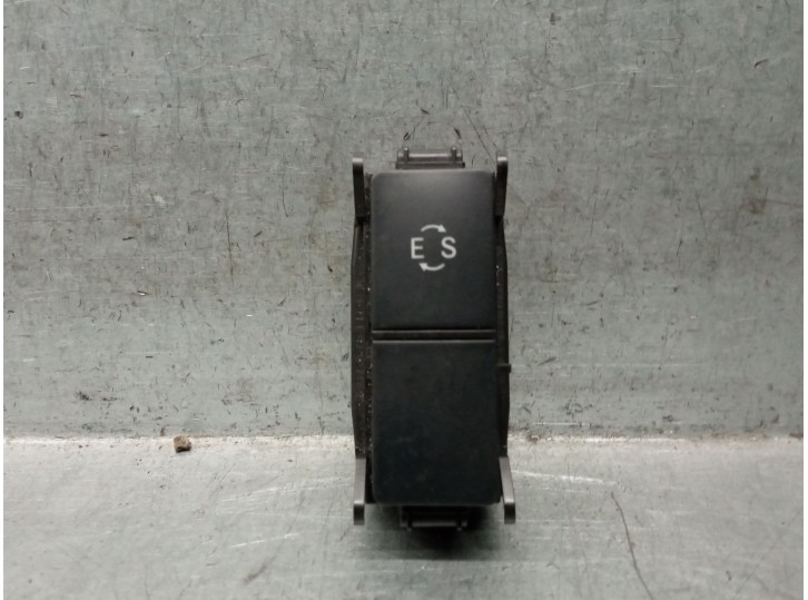Recambio de interruptor para mercedes-benz clase e (w212) e 350 bluetec referencia OEM IAM A2129051302 A2129051302 