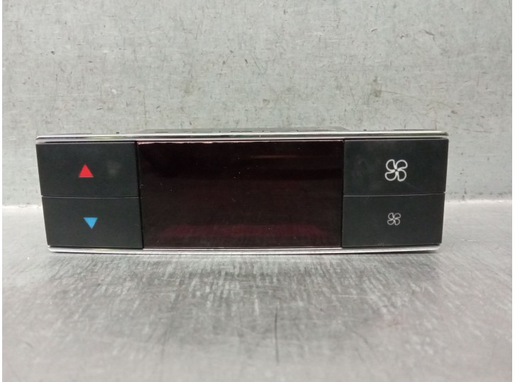 Recambio de mando climatizador para mercedes-benz clase e (w212) e 350 bluetec referencia OEM IAM 2048303290 A2129005318 