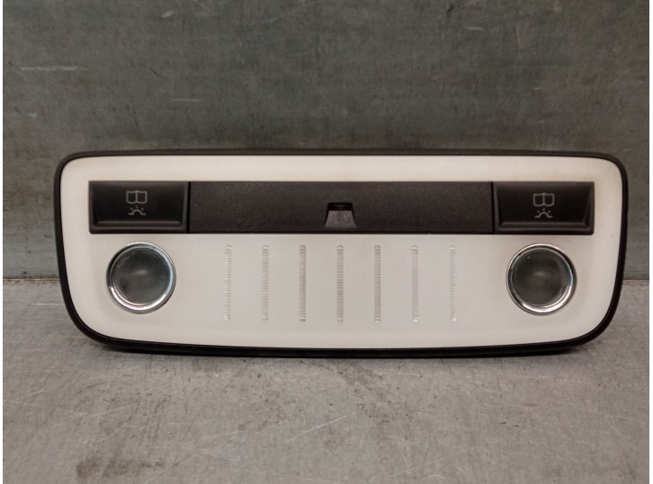 Recambio de luz interior para mercedes-benz clase e (w212) e 350 bluetec referencia OEM IAM A2128205001 A2128205001 