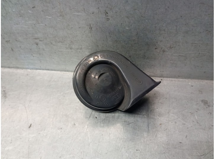 Recambio de claxon para nissan micra v (k14) 0.9 ig-t referencia OEM IAM 256205FA0A 256205FA0A 