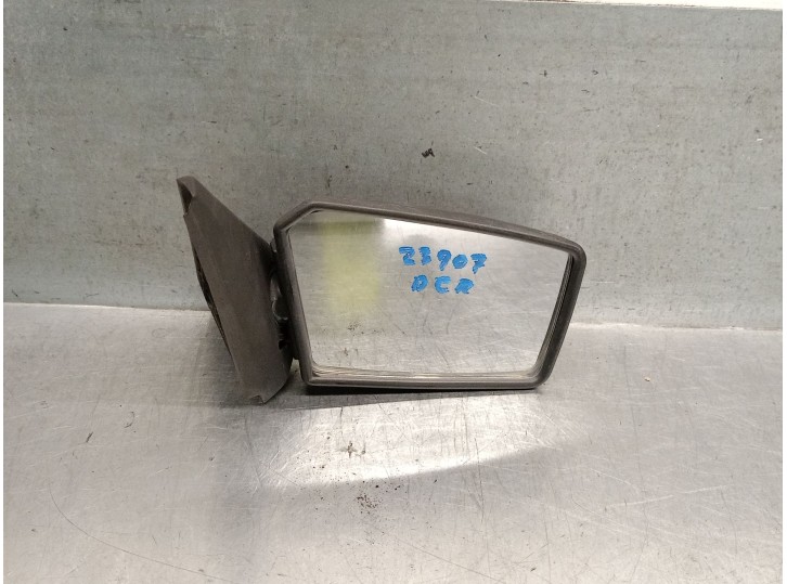 Recambio de retrovisor derecho para peugeot 205 berlina 1.8 diesel referencia OEM IAM 814802 814802 