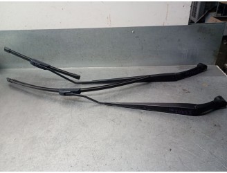 Recambio de brazo limpia delantero derecho para nissan micra v (k14) 0.9 ig-t referencia OEM IAM 288865FA0A 288865FA0A 