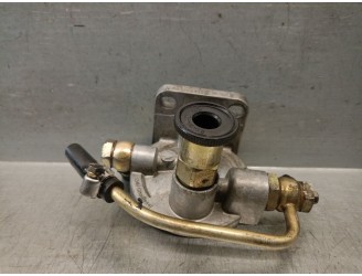 Recambio de soporte filtro gasoil para peugeot 205 berlina 1.8 diesel referencia OEM IAM 9001115  