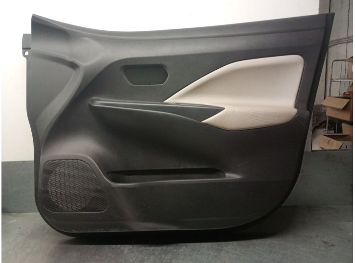 Recambio de guarnecido puerta delantera derecha para nissan micra v (k14) 0.9 ig-t referencia OEM IAM 809005FA6A 809005FA6A 