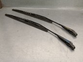 Recambio de brazo limpia delantero derecho para peugeot 205 berlina 1.8 diesel referencia OEM IAM 642945 642945 