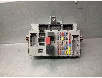 Recambio de caja reles / fusibles para iveco daily iv caja/chasis 35c15 referencia OEM IAM 406626  406626 DELPHI