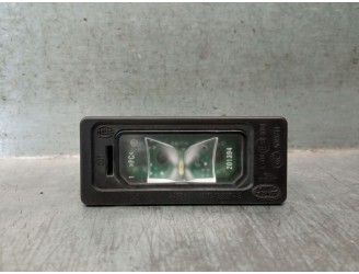 Recambio de piloto matricula para jaguar f-pace (x761) 2.0 td4 referencia OEM IAM GX7313B627AB T2H24328 