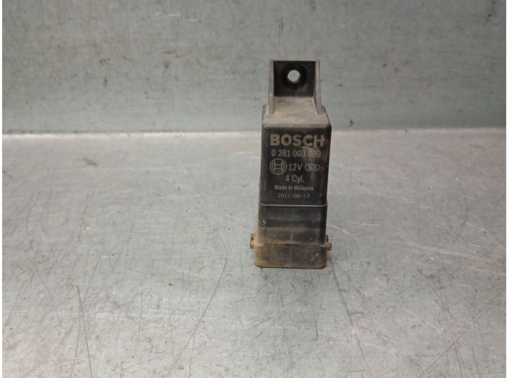 Recambio de caja precalentamiento para iveco daily iv caja/chasis 35c15 referencia OEM IAM 0281003039 