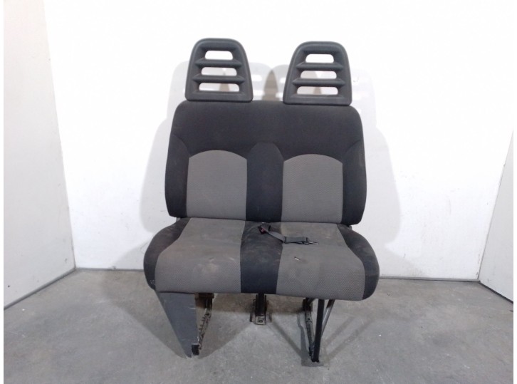 Recambio de asiento delantero derecho para iveco daily iv caja/chasis 35c15 referencia OEM IAM 5801261609 5801261609 