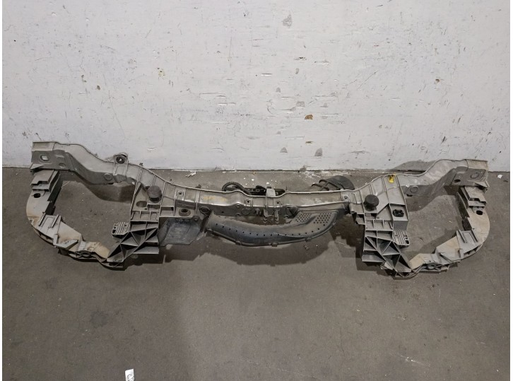 Recambio de panel frontal para ford focus iii 1.6 tdci referencia OEM IAM 1733351 1733351