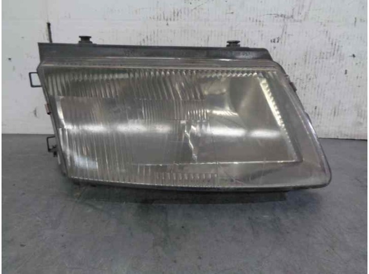 Recambio de faro derecho para volkswagen passat berlina (3b2) 1.8 20v turbo referencia OEM IAM 3B0941018K 