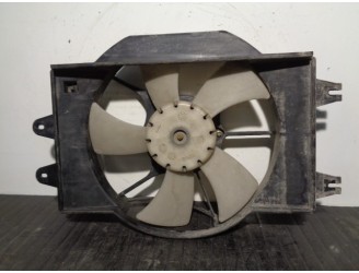 Recambio de electroventilador para ssangyong musso 2.9 d referencia OEM IAM 6842005000 