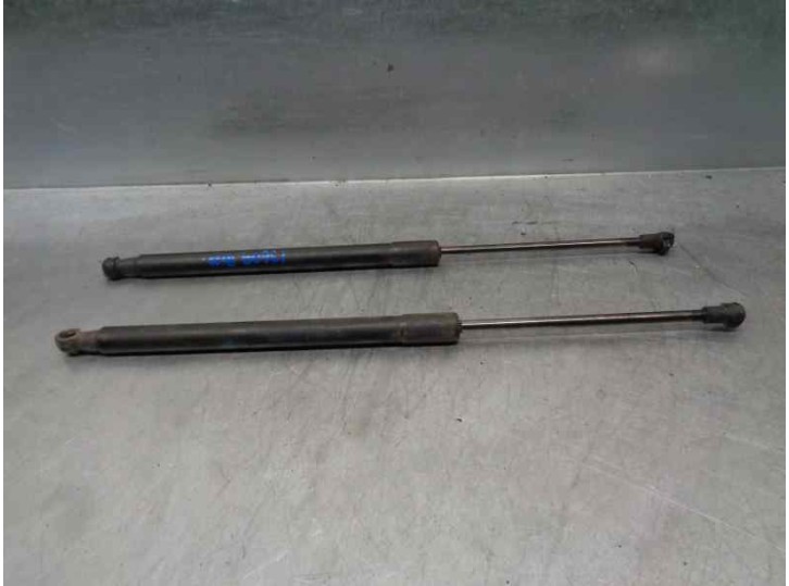 Recambio de amortiguadores maletero / porton para toyota auris 2.0 d-4d cat referencia OEM IAM 6896002091 