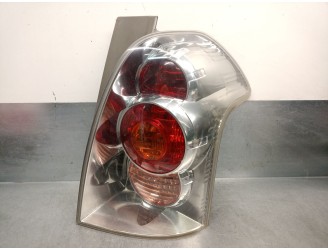 Recambio de piloto trasero derecho para toyota corolla verso (r1) 2.0 turbodiesel cat referencia OEM IAM 815510F020 815510F020 