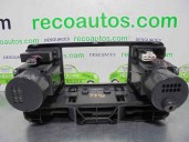 Replacement console for Nissan X-Trail (T30) 2.2 dCi diesel cat OEM IAM reference E5715171100 E5715161100 
