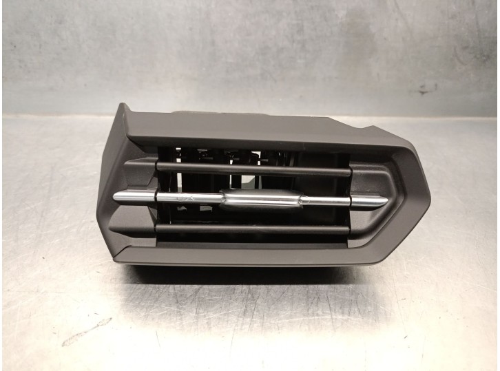 Recambio de aireador para audi a3 sportback (8ya, 8yf) 35 tfsi referencia OEM IAM 8Y1820901A 8Y1820901A 