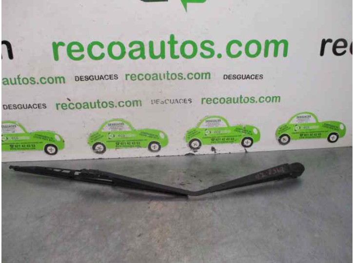 Recambio de brazo limpia trasero para peugeot 205 berlina 1.2 referencia OEM IAM 