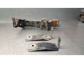 Replacement right front fender bracket for Cupra Formentor (KM7, KMP) 1.5 TSI OEM IAM reference 5FF821168B 5FF821168B 