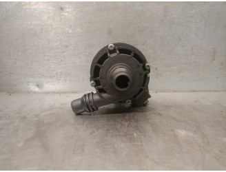 Recambio de bomba agua para bmw 3 (f30, f80) 330 e referencia OEM IAM 764394903 11518642732 