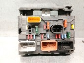 Recambio de caja reles / fusibles para citroën c4 berlina 1.4 16v referencia OEM IAM 9664055780 DELPHI