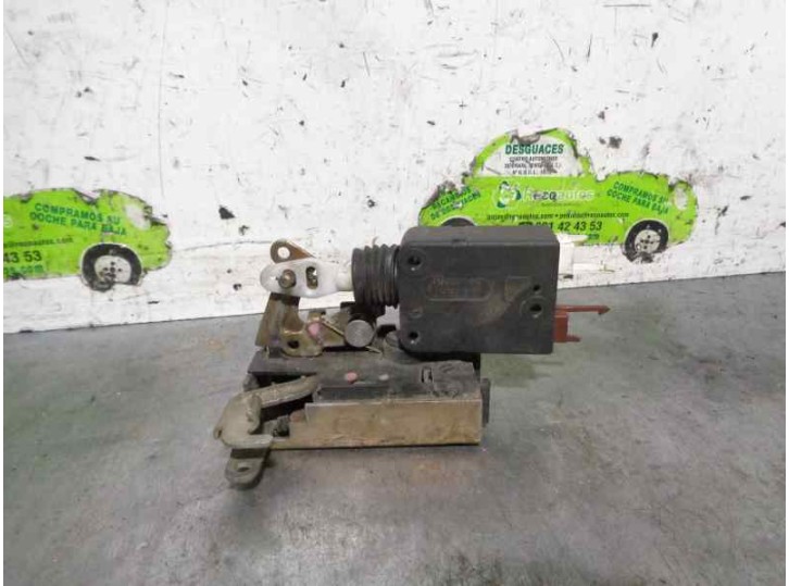 Recambio de cerradura puerta delantera derecha para peugeot 405 berlina embassy referencia OEM IAM 5 PINES 4 PUERTAS