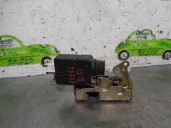 Recambio de cerradura puerta delantera derecha para peugeot 405 berlina embassy referencia OEM IAM 5 PINES 4 PUERTAS