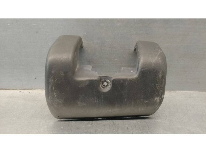 Recambio de moldura para iveco daily caja cerrada (2006 =>) 2.3 diesel cat referencia OEM IAM 500330152  