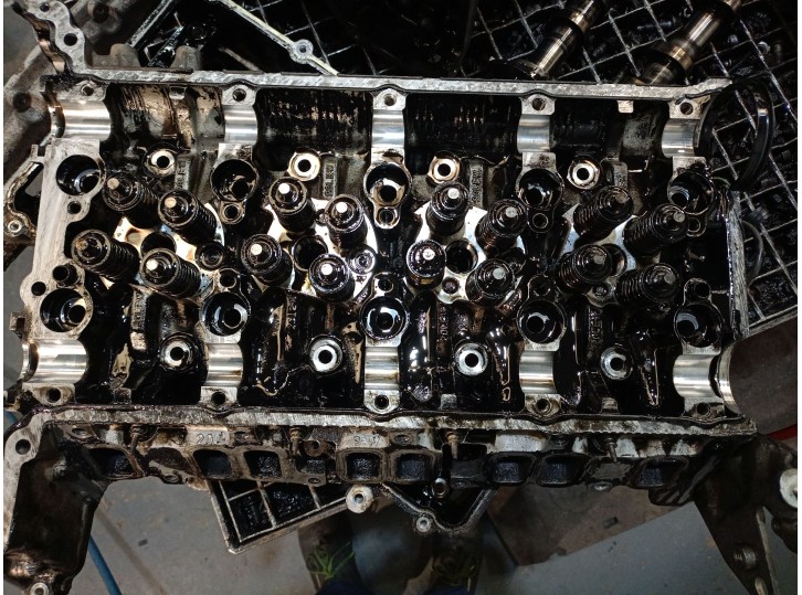 Recambio de culata para ford mondeo iii (b5y) 2.2 tdci referencia OEM IAM 2S7Q6K537AC 1701913 2S7Q6K271CC