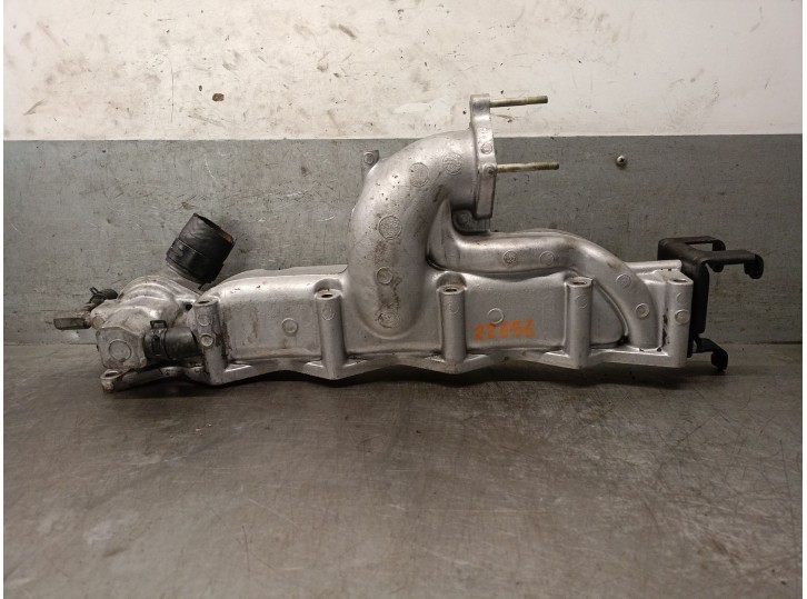 Recambio de colector admision para hyundai tucson (jm) 2.0 crdi referencia OEM IAM 2831027410 2831027410 