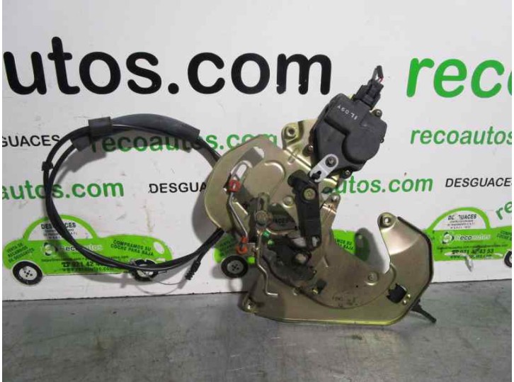 Recambio de motor cierre centralizado trasero izquierdo para kia carnival ii 2.9 crdi cat referencia OEM IAM 0K53A73380B 2 PINES
