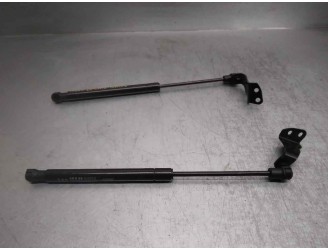 Replacement trunk / tailgate dampers for Chevrolet Captiva 2.0 diesel cat OEM IAM reference 82553891300 