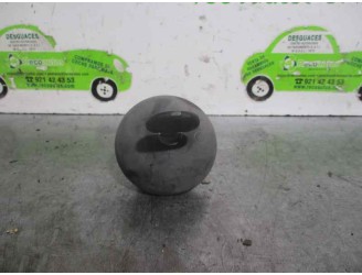Recambio de tapon combustible para renault master desde ´98 2.8 tdi referencia OEM IAM 