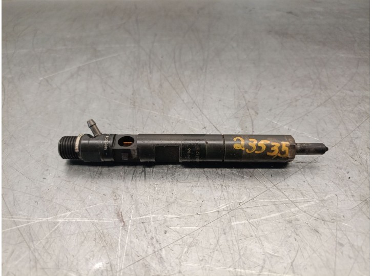 Recambio de inyector para nissan almera (n16/e) 1.5 dci turbodiesel cat referencia OEM IAM 8200365186  EJBR01801A DELPHI