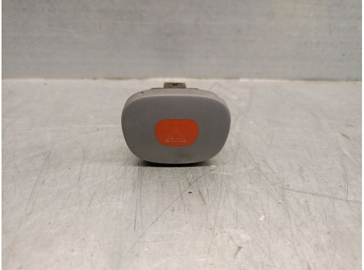 Recambio de warning para renault clio ii fase i (b/cbo) 1.9 diesel referencia OEM IAM 252904482R 252904482R 