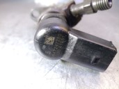 Recambio de inyector para volvo v50 familiar 2.0 diesel cat referencia OEM IAM 9647247280 SIEMENS