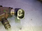 Recambio de inyector para volvo v50 familiar 2.0 diesel cat referencia OEM IAM 9647247280 SIEMENS