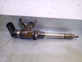 Recambio de inyector para volvo v50 familiar 2.0 diesel cat referencia OEM IAM 9647247280 SIEMENS